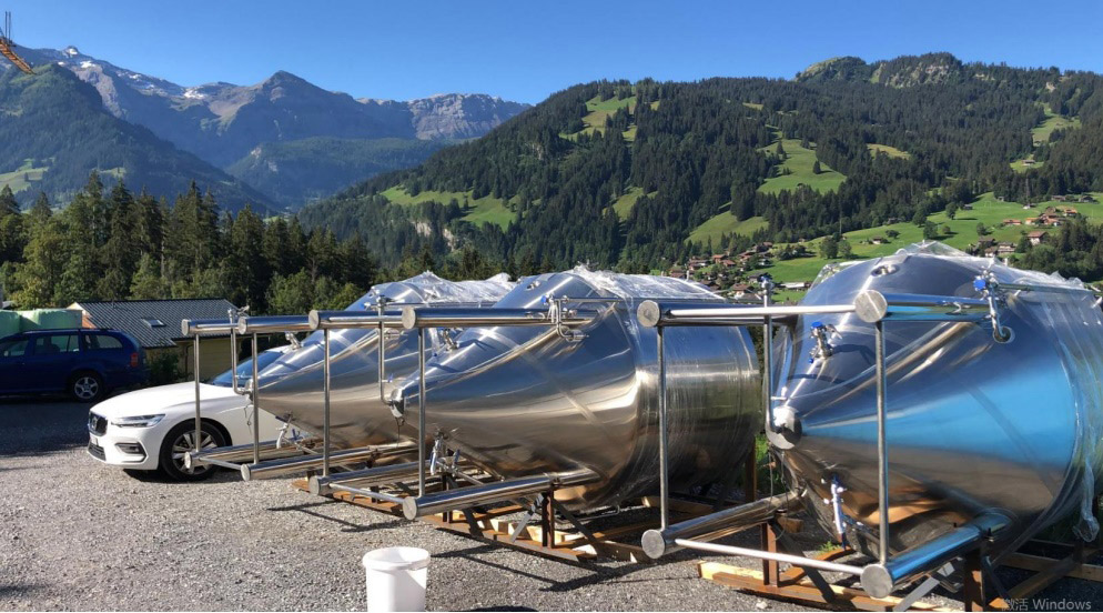 40HL-FERMONER-IN-SWITZERLOND_C3